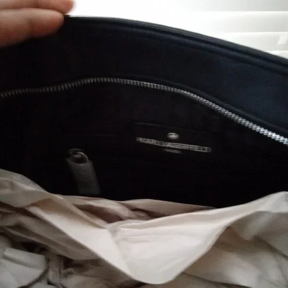 Karl Lagerfeld Paris Adele Tote With Coin Purse ( new) - Picture 3 of 9